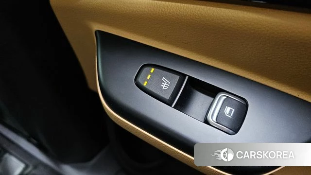 Kia Carnival 4th generation id 4951319 из Кореи 24