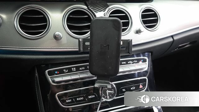 Mercedes-Benz E-Class W213 id 4937648 из Кореи 24