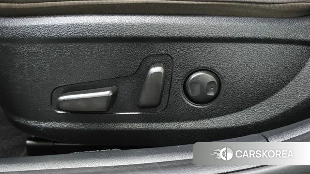 Hyundai Grandeur IG id 5018501 из Кореи 24