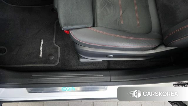 Mercedes-Benz EQA H243 id 5001540 из Кореи 24
