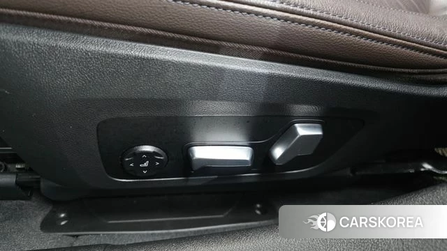 BMW 3 Series (G20) id 5013514 из Кореи 24
