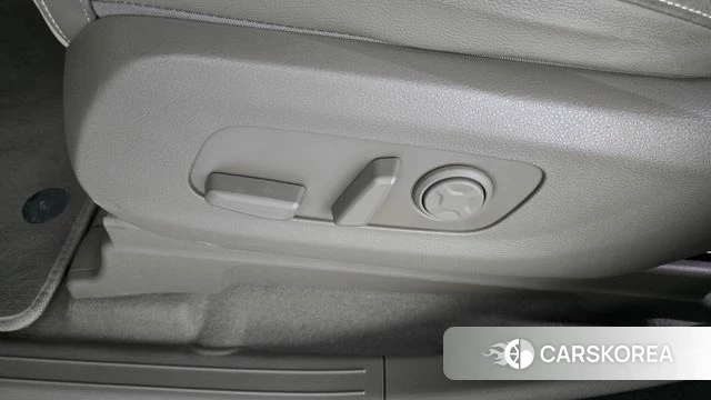 Kia Carnival 4th generation id 5053151 из Кореи 24