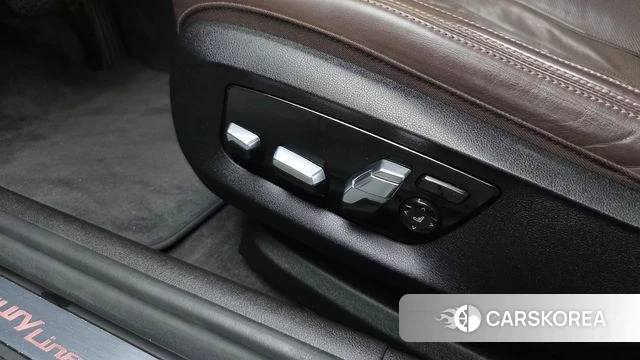 BMW 5 Series (G30) id 5035722 из Кореи 24