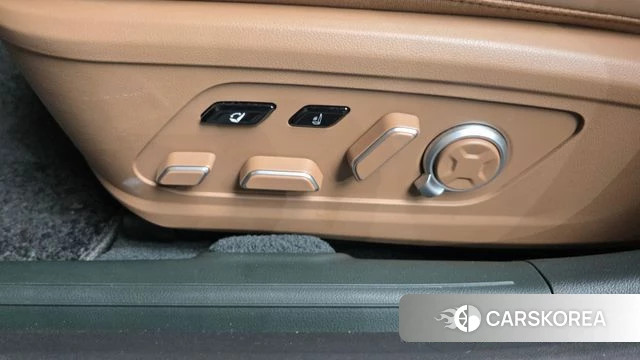 Hyundai Grandeur Hybrid (GN7) id 4773203 из Кореи 24