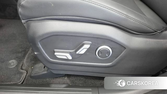 Hyundai Santa Fe (MX5) id 5011331 из Кореи 24