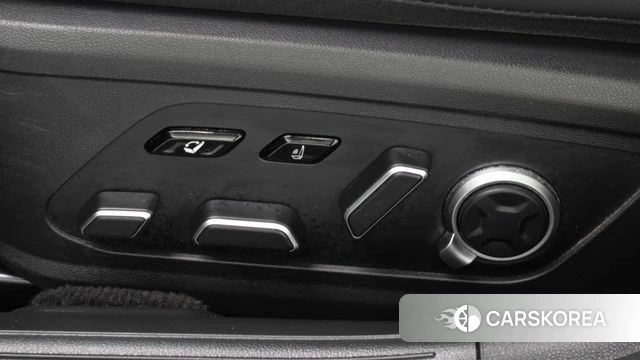 Hyundai Grandeur (GN7) id 5031060 из Кореи 24