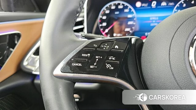 Mercedes-Benz E-Class W214 id 4934601 из Кореи 24