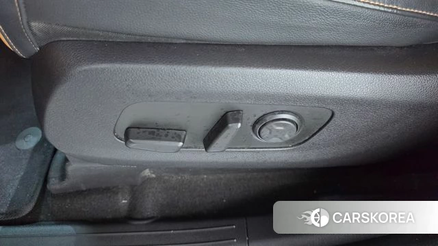 Kia Carnival 4th generation id 5021851 из Кореи 24