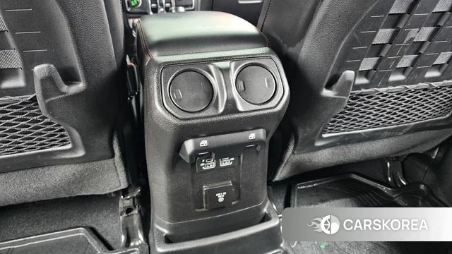 Jeep Wrangler (JL) id 5018026 из Кореи 24