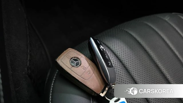 Mercedes-Benz E-Class W213 id 5023563 из Кореи 24