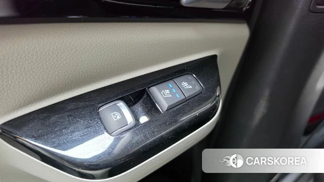 Kia Carnival 4th generation id 5028055 из Кореи 24