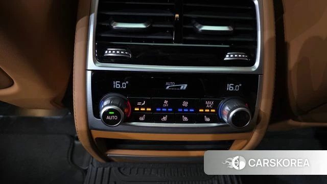BMW 7 Series (G11) id 5027873 из Кореи 24