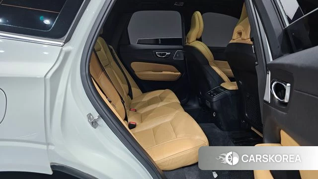 Volvo XC60 second Generation id 5048523 из Кореи 24