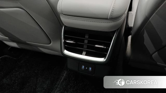 Hyundai Grandeur Hybrid (GN7) id 4767426 из Кореи 24