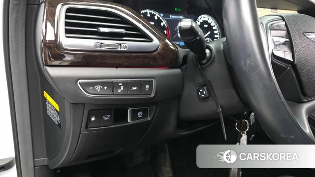 Genesis G90 id 4977294 из Кореи 24