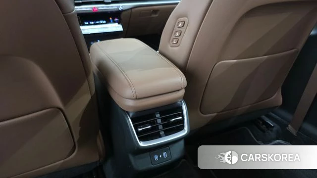 Hyundai Grandeur (GN7) id 5026557 из Кореи 24