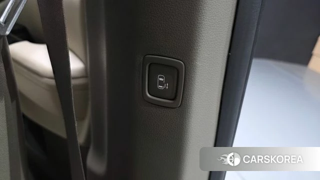Kia Carnival 4th generation id 5034057 из Кореи 24