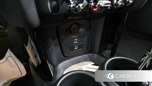 Mini Cooper id 4991694 из Кореи 24