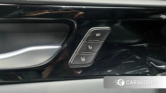 Kia All New K7 Hybrid id 5029477 из Кореи 24
