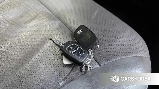 Hyundai The New Grand Starex id 4993653 из Кореи 24