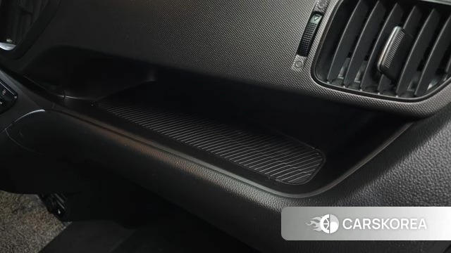 Kia The New Kia Ray EV id 4975242 из Кореи 24
