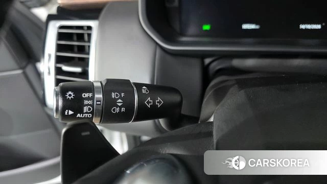 Land Rover Discovery 5 id 4988400 из Кореи 24