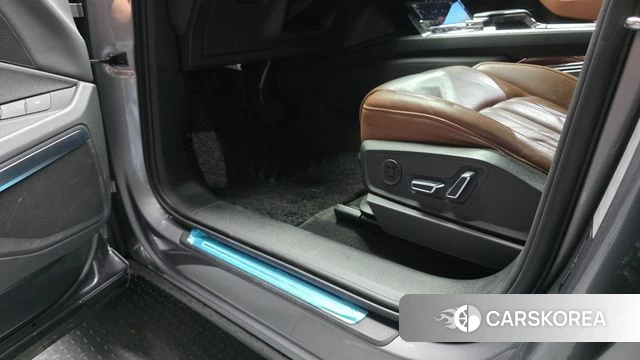 Audi e-Tron id 4906170 из Кореи 24