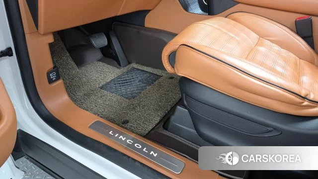 Lincoln Aviator 2nd generation id 4987241 из Кореи 24