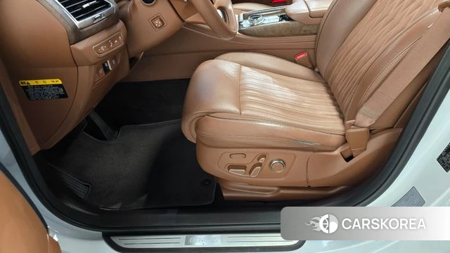 Genesis G90 id 5048369 из Кореи 24