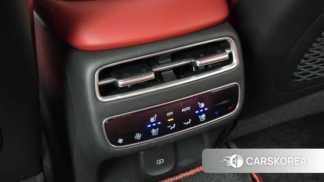 Genesis GV70 id 4957561 из Кореи 24