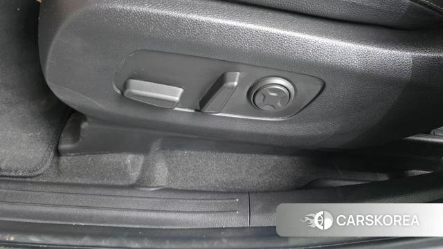 Kia Carnival 4th generation id 5012860 из Кореи 24