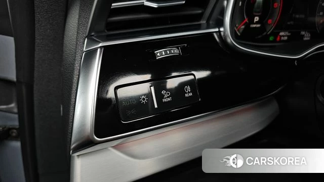 Audi Q8 (4M) id 5027871 из Кореи 24