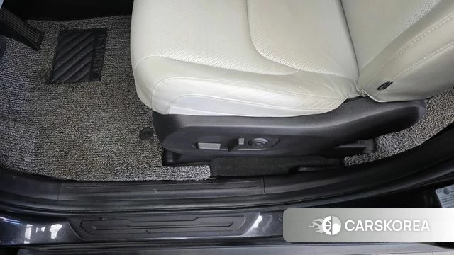 Kia Carnival 4th generation id 4966686 из Кореи 24