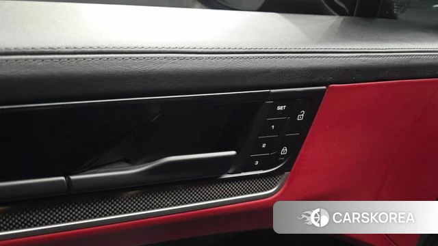 Porsche Cayenne (PO536) id 4834611 из Кореи 24