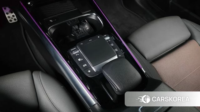Mercedes-Benz EQA H243 id 5040935 из Кореи 24