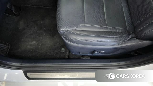 Hyundai The New Grandeur IG id 4967187 из Кореи 24