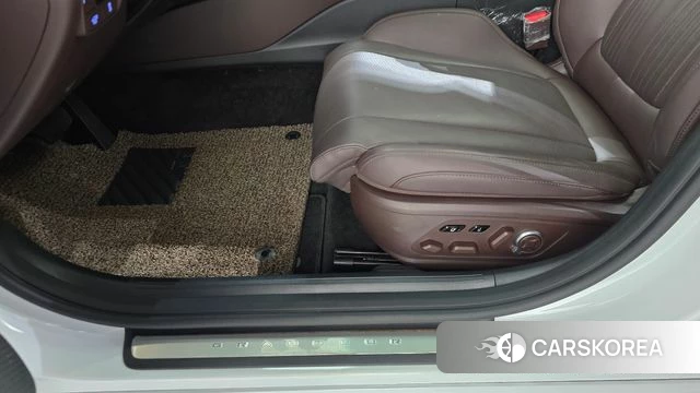 Hyundai Grandeur (GN7) id 4990859 из Кореи 25