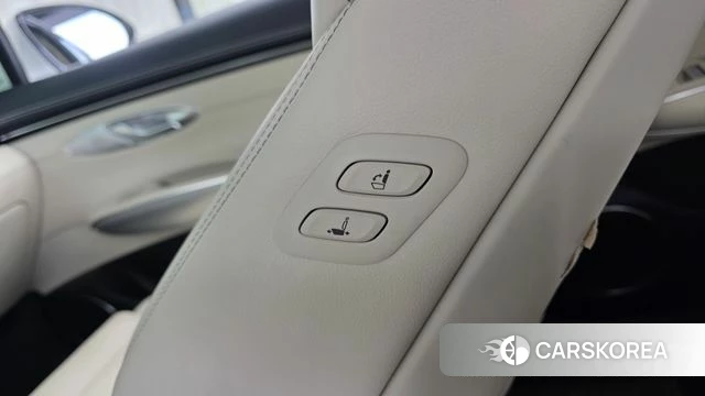 Genesis GV70 id 4996070 из Кореи 25