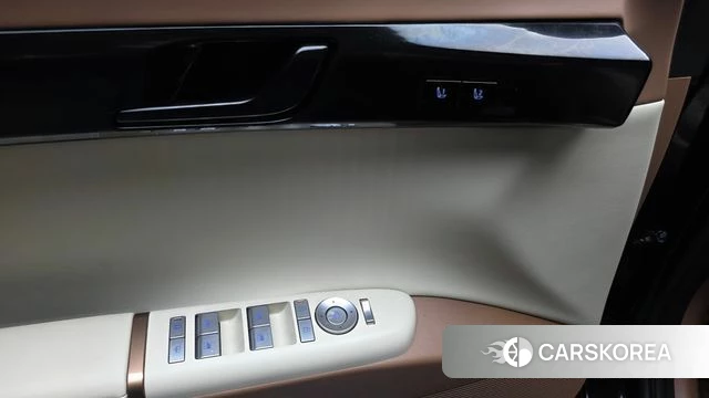 Hyundai Grandeur Hybrid (GN7) id 4965446 из Кореи 25