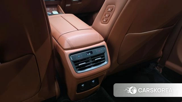 Kia The New K8 Hybrid id 5033017 из Кореи 25