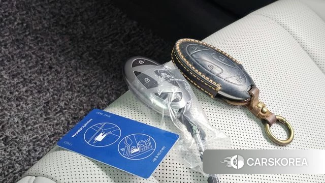 Hyundai Grandeur Hybrid (GN7) id 5021846 из Кореи 25