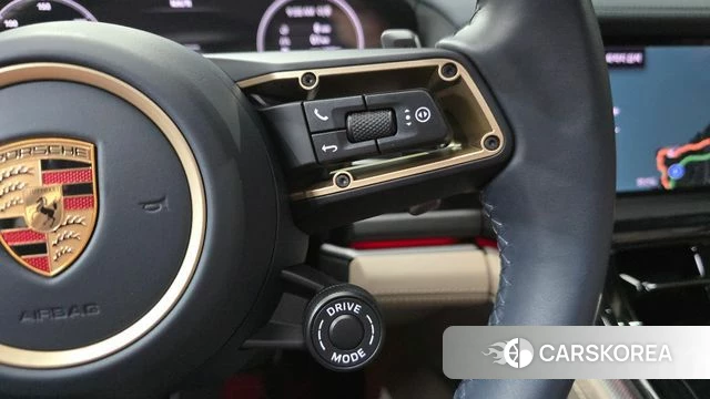 Porsche Panamera (976) id 5021142 из Кореи 25