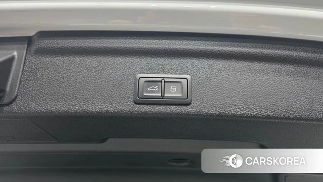 Audi Q3 (F3) id 4793214 из Кореи 25