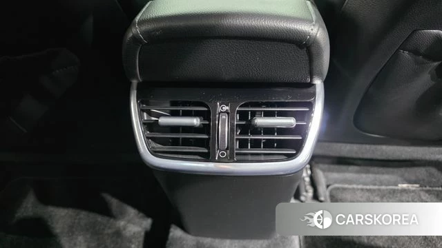 Hyundai The New Grandeur IG Hybrid id 5027576 из Кореи 25