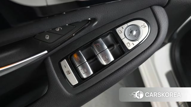 Mercedes-Benz C-Class W205 id 4992677 из Кореи 25