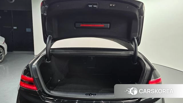 Genesis G90 id 5035689 из Кореи 25
