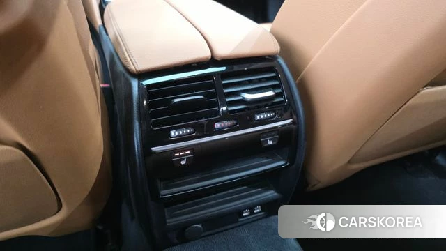 BMW 5 Series (G30) id 5018366 из Кореи 25