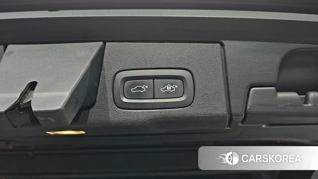 Volvo XC60 second Generation id 5048523 из Кореи 25