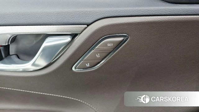 Hyundai The New Grandeur IG Hybrid id 4951994 из Кореи 25