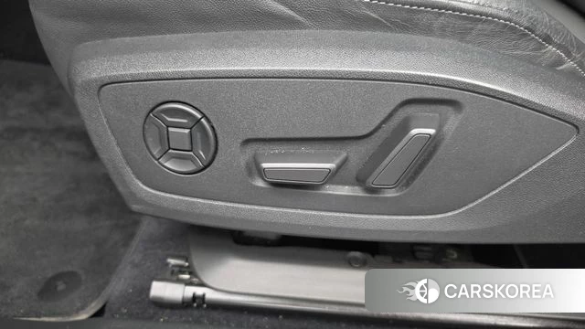 Audi Q4 e-Tron (F4) id 4725992 из Кореи 25